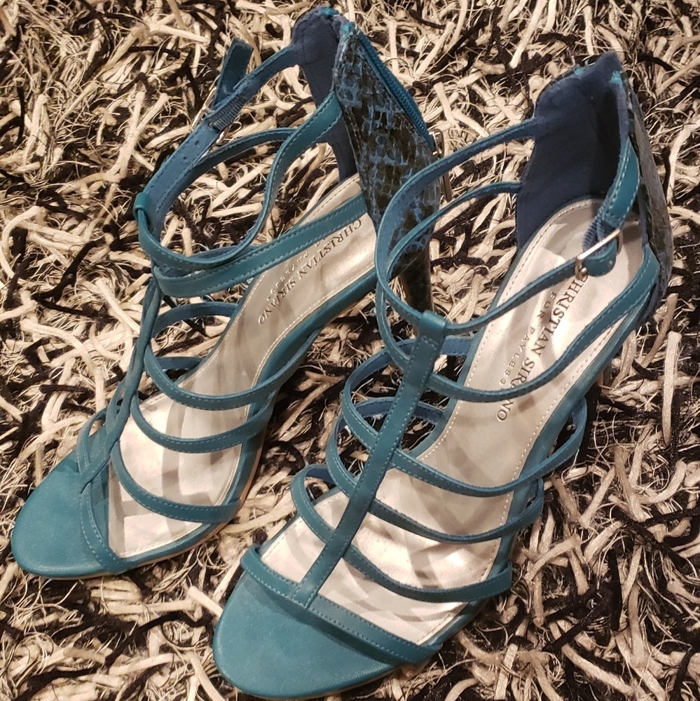 Snakeskin Heels - Picture 2 of 2
